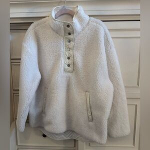 Athleta Cozy Cream Sherpa Pullover